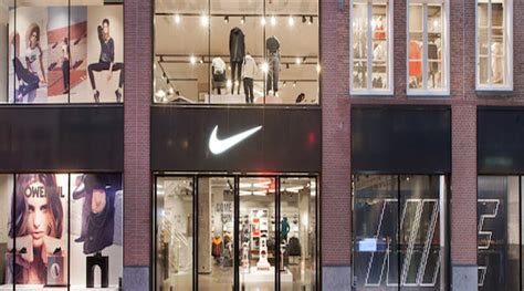 maxis muiden nike store openingstijden|Nike Factory Store Muiden.